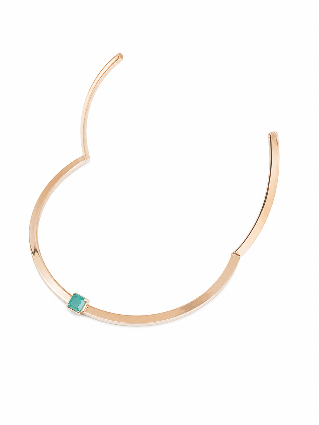 emerald green fusion stone choker necklace with gold setting elegant luxury jewelry detail