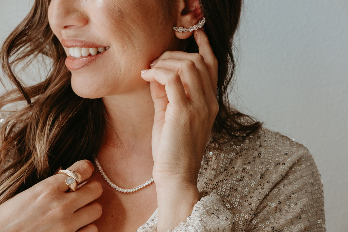 18K Gold-Plated Ear Cuff with Handset Zirconia Stones