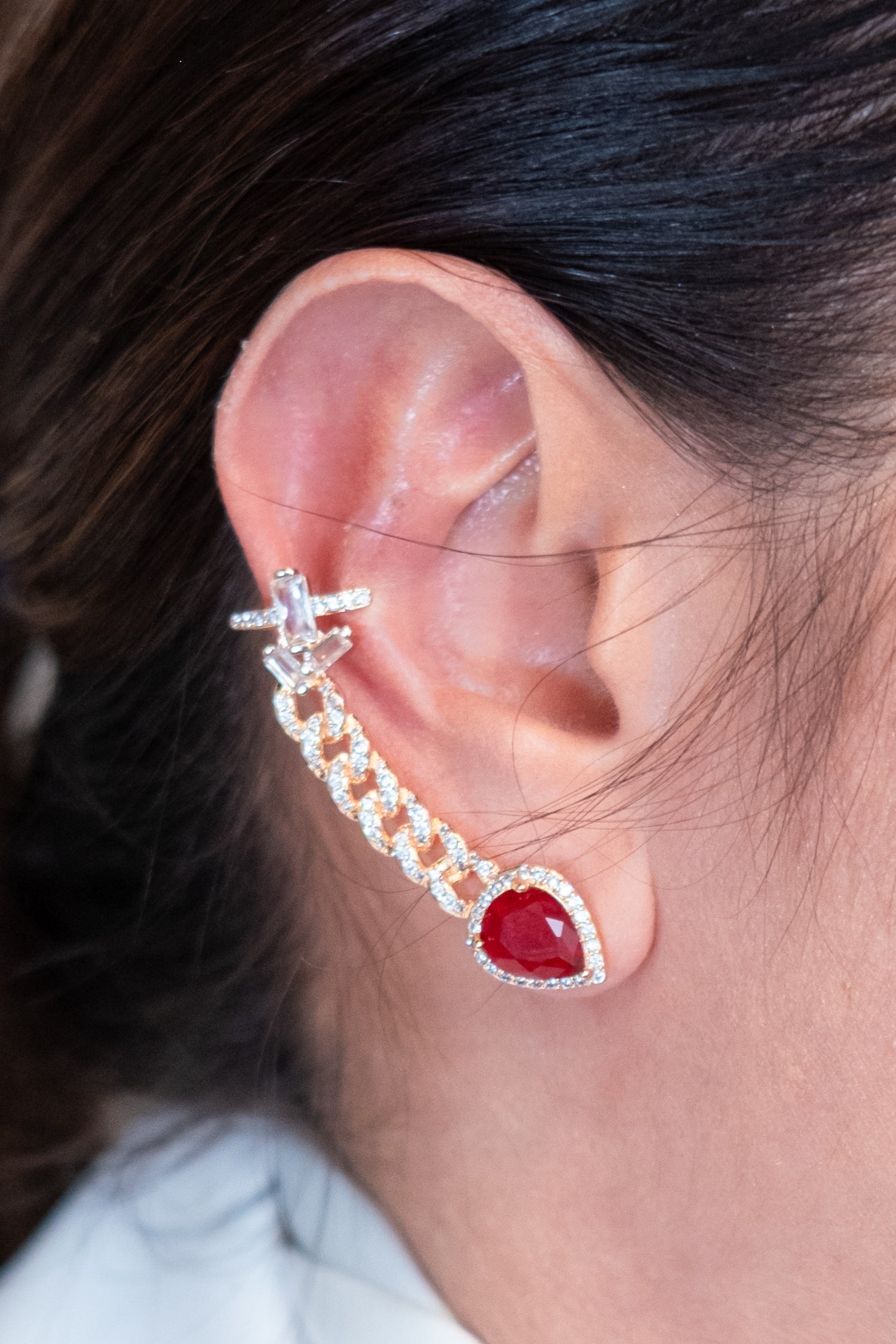 Chain Ear Cuff Earrings with Zirconia and Emerald Fusion Stone 18K Gold Plated