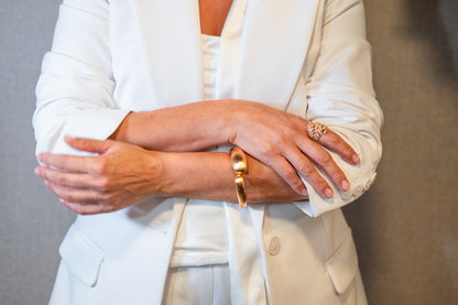 Satin-Finish Sculptural Smooth Cuff Bracelet 18K Gold Plated