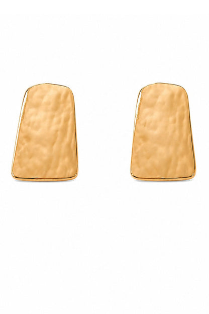 18K gold plated textured rectangle earrings | Dourada Slate sculptural statement jewelry for women